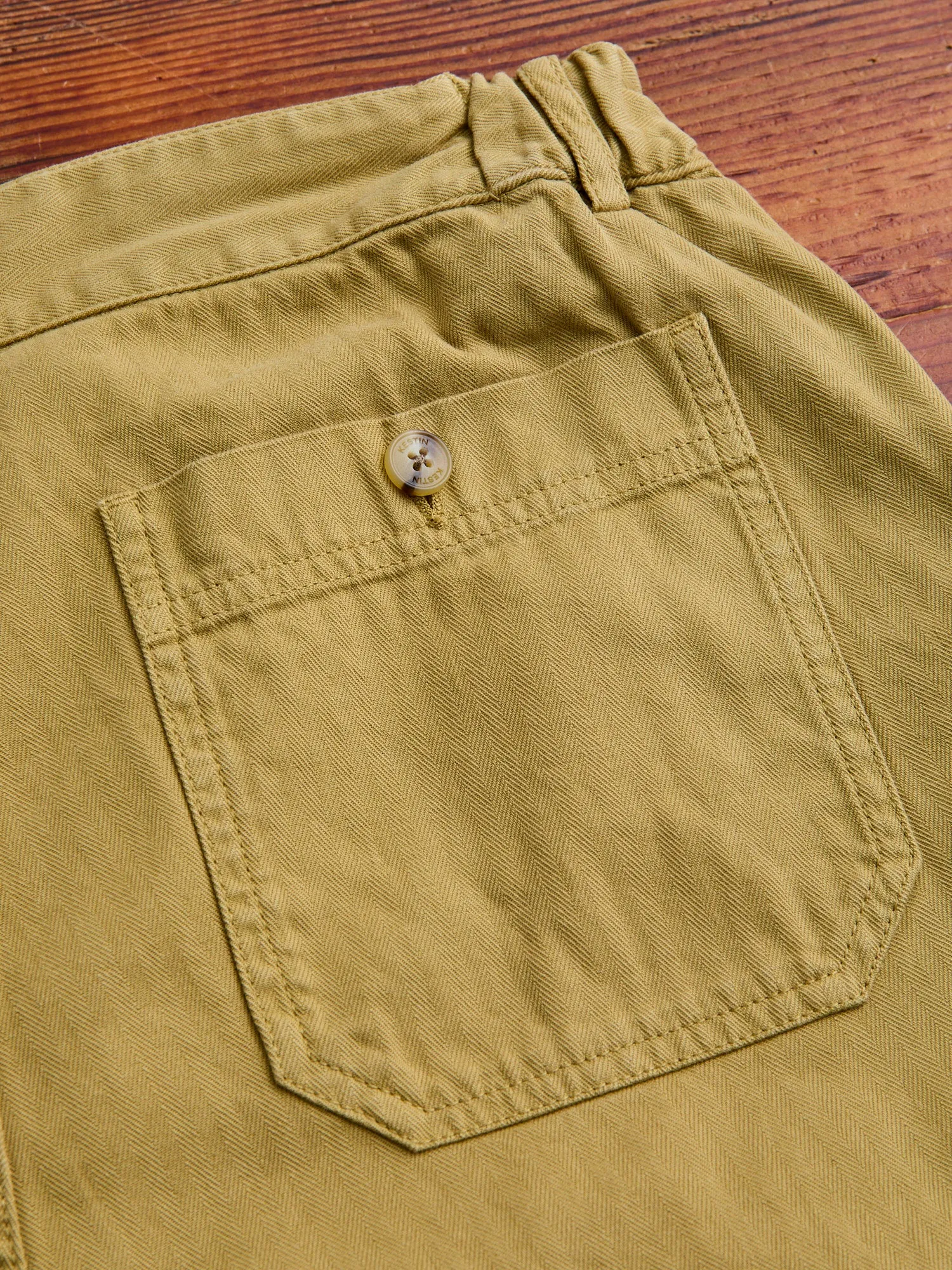 Aberlour Herringbone Pants in American Tan