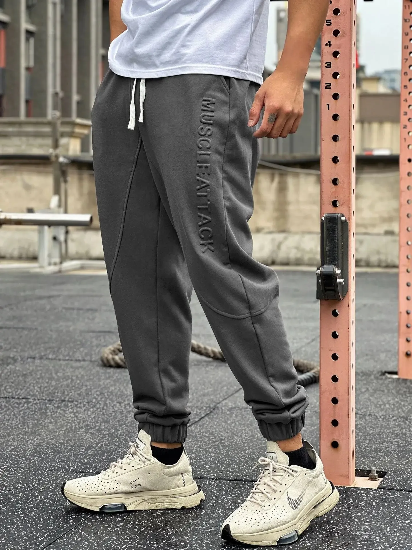 Sports fitness pants Men's footband loose cotton American muscle weight training casual gray sweatpants