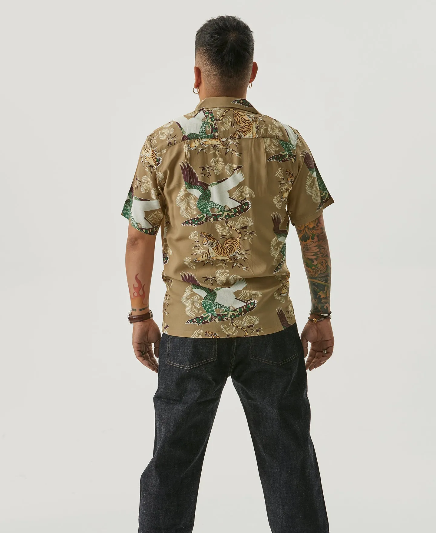 Ukiyo-e Tiger & Crane Pattern Aloha Shirt - Khaki